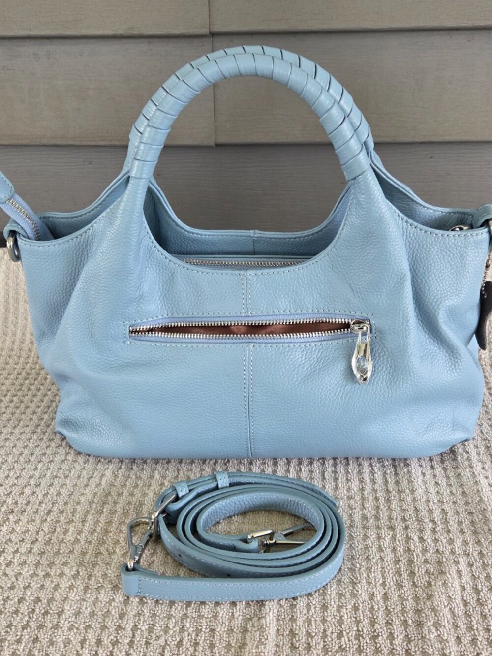 Iswee Genuine Leather Handbag Featuring a Top Handle Design - Robin Egg Blue